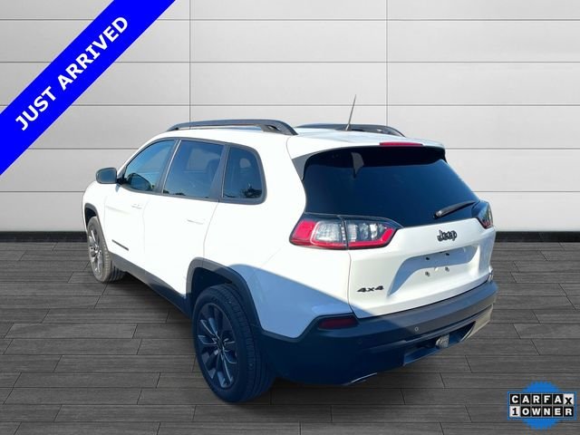 Certified Used 2021 White Jeep Latitude Lux image 6