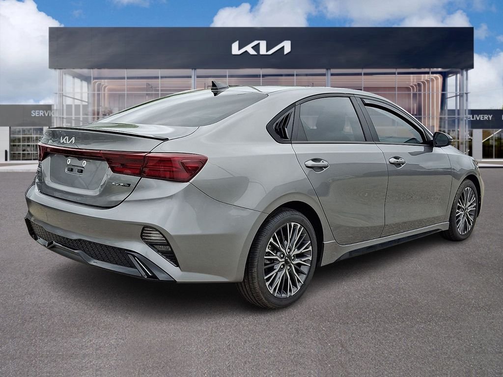 Used 2023 Gray Kia GT-Line image 7