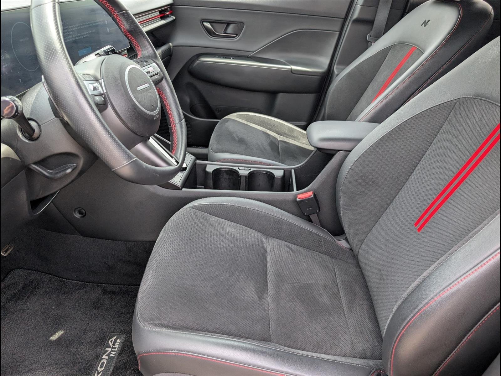 2024 Hyundai Kona N Line - Photo 12