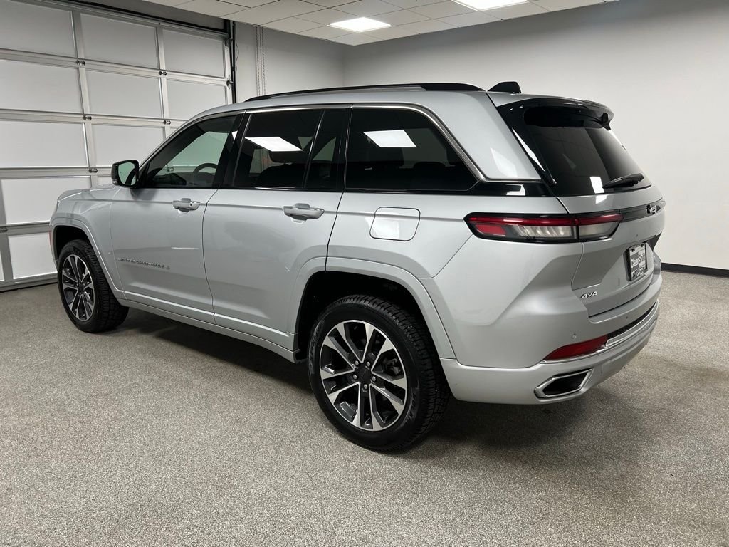 2023 Jeep Grand Cherokee Overland - Photo 9