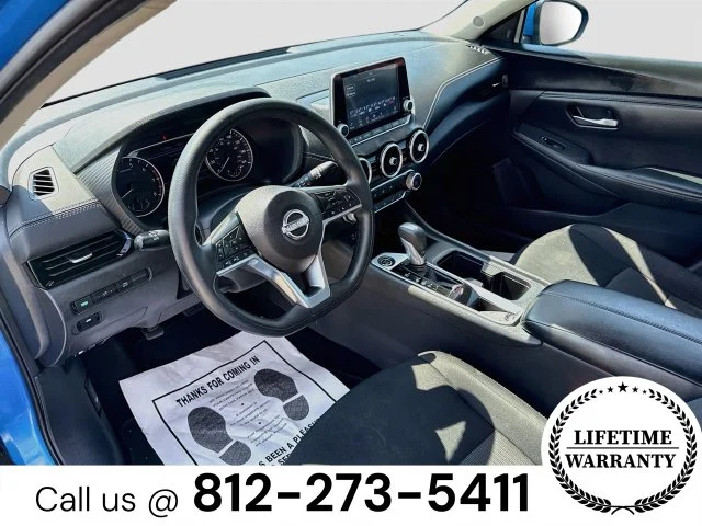 Used 2024 Blue Nissan SV image 9