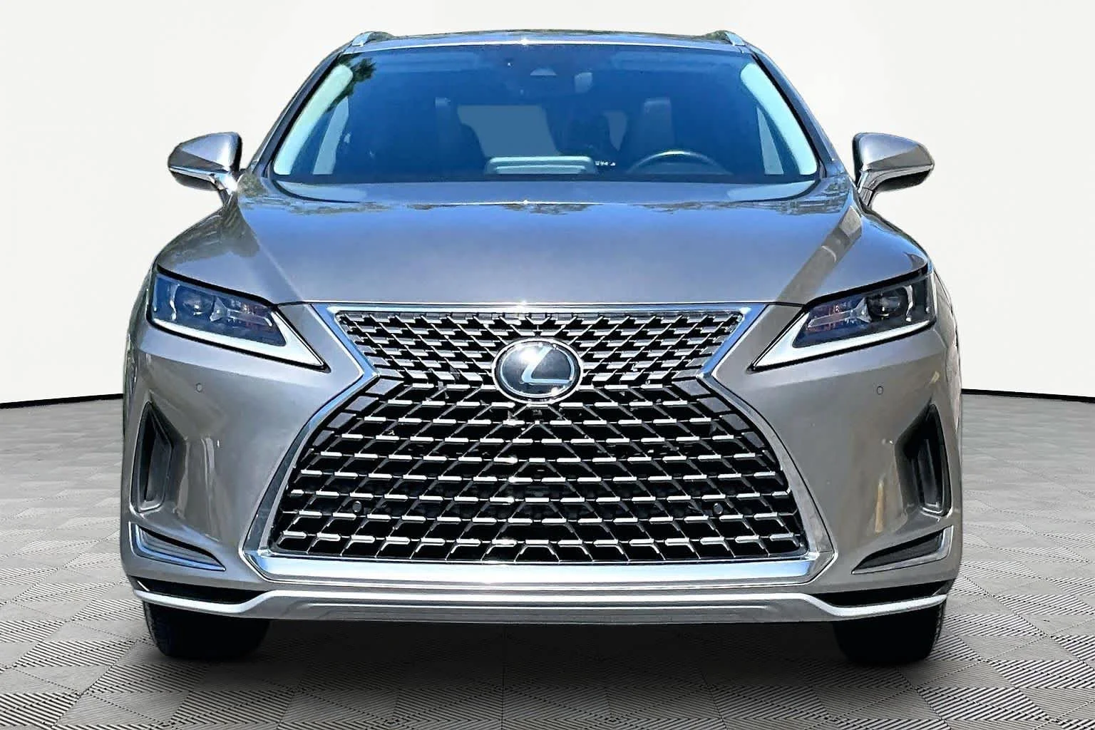 Used 2020 Atomic Silver Lexus  image 7