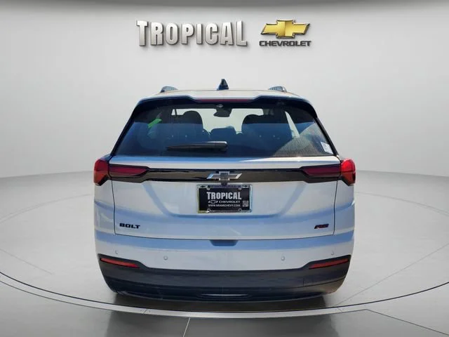 New 2027 Summit White Chevrolet RS image 6