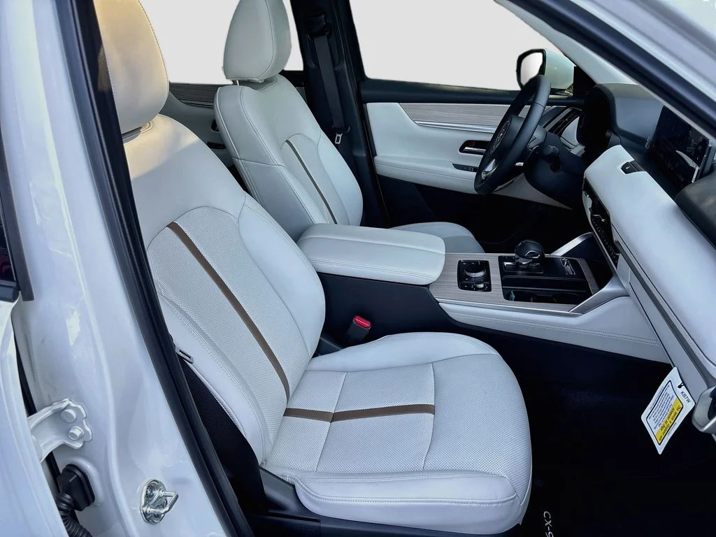 New 2026 Rhodium White Premium Mazda 3.3 Turbo Premium Plus AWD image 31