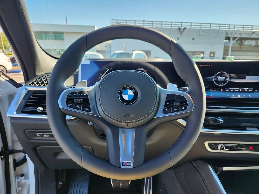 New 2027 White BMW xDrive40i image 27