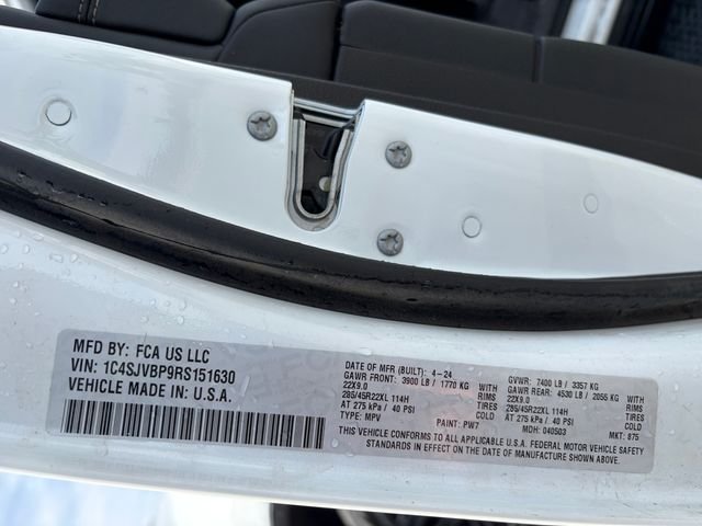 Used 2024 White Jeep Series II image 25