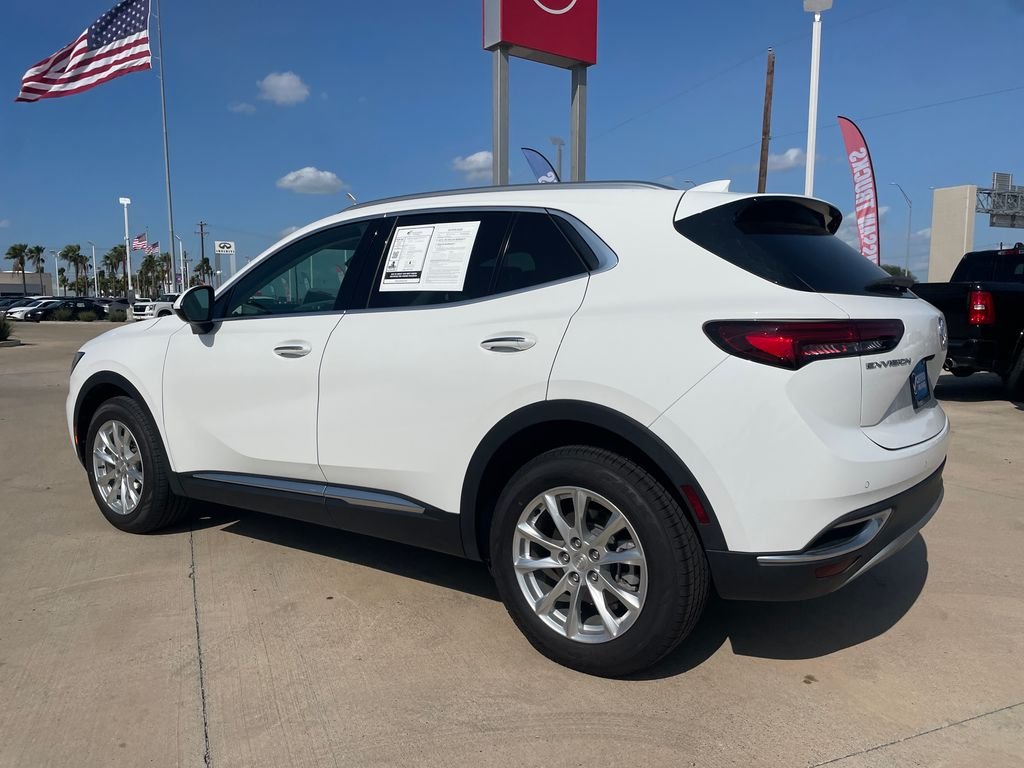 Used 2021 White Buick Preferred image 3