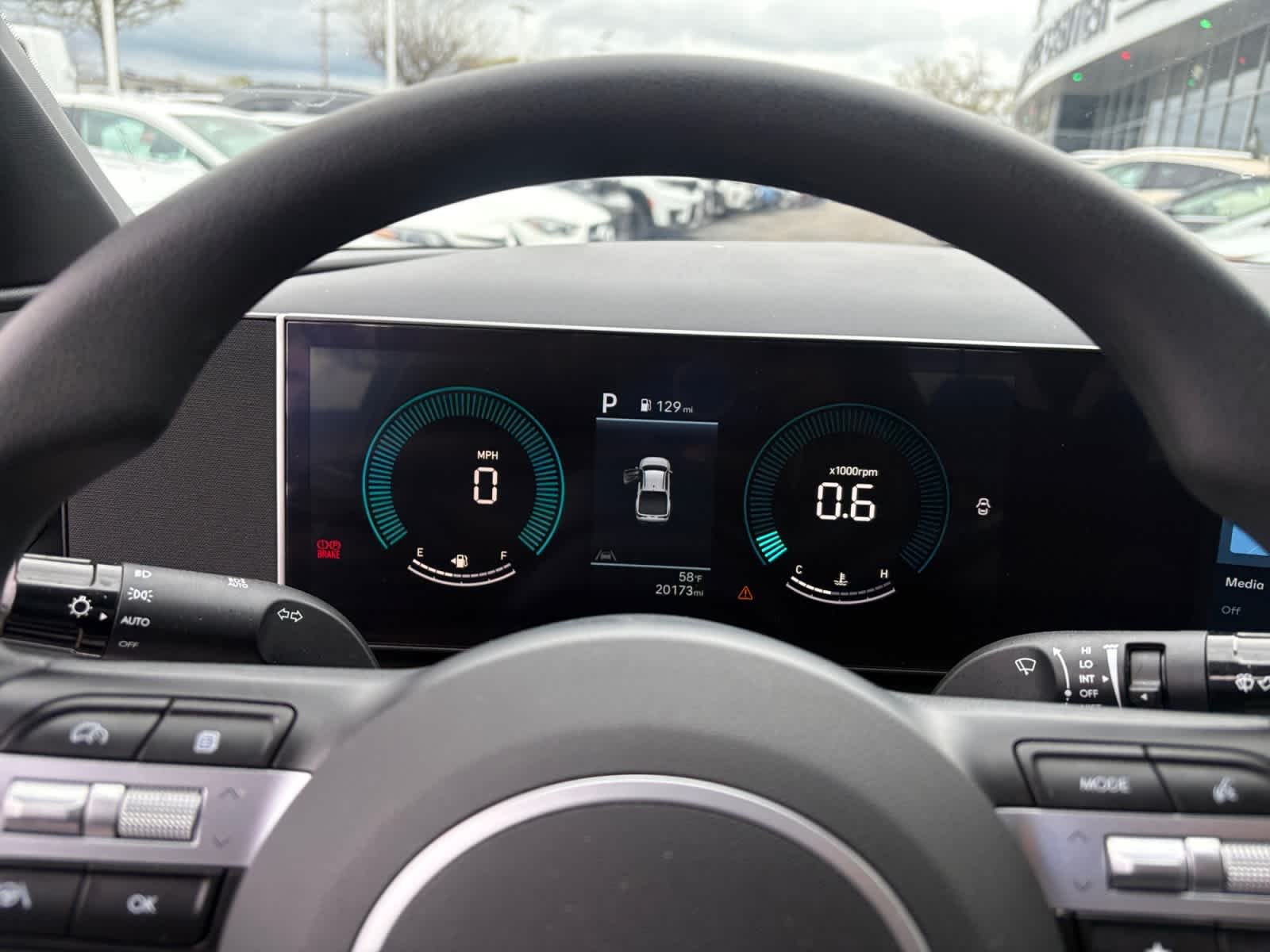 Used 2025 Hampton Gray Hyundai SEL image 11
