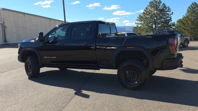 2026 GMC Sierra 2500HD AT4X - Photo 7