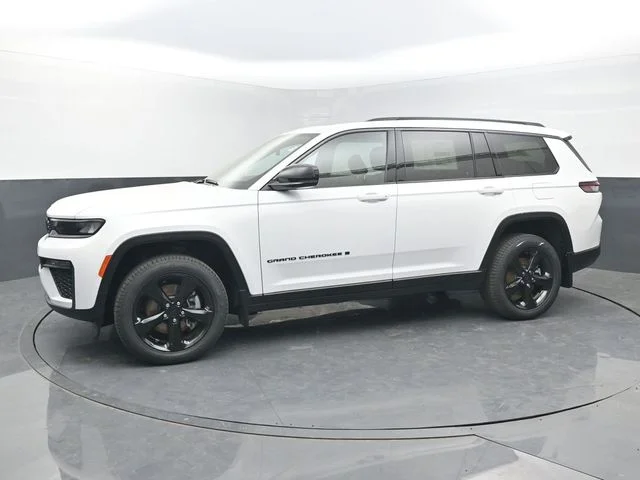 New 2026 Bright White Clearcoat Jeep Limited image 2
