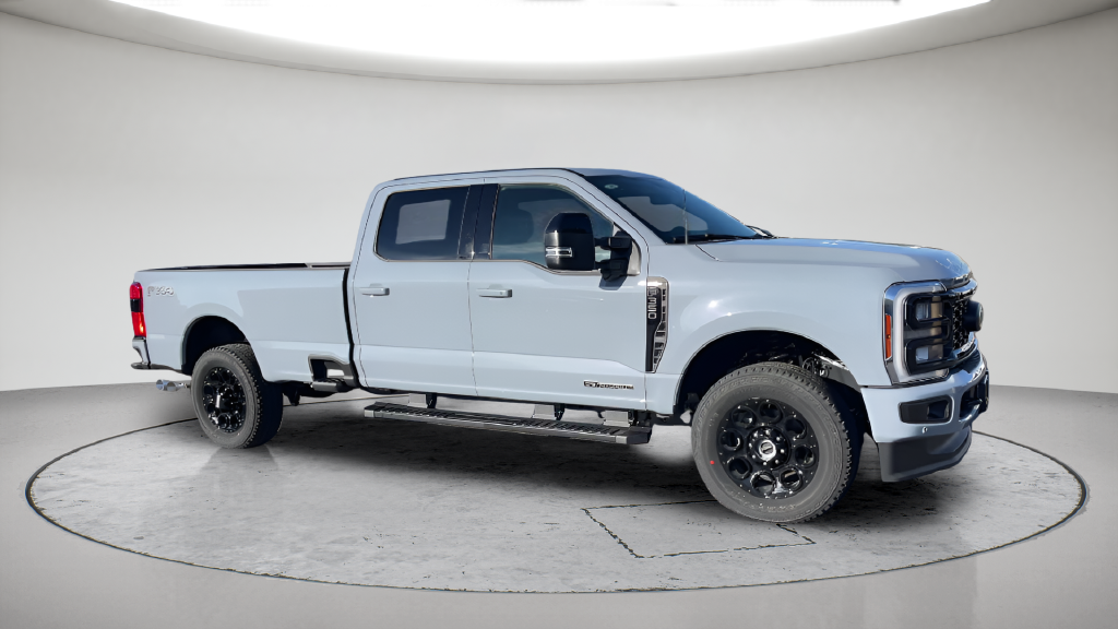 New 2026 Glacier Gray Metallic Tri-Coat Ford F-350® Lariat® image 4