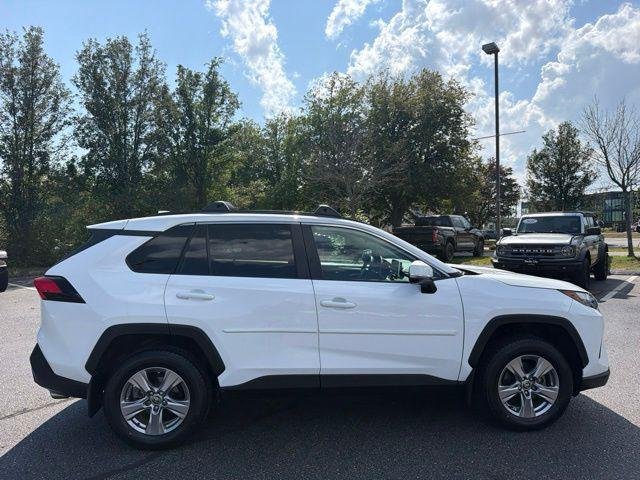 Certified Used 2024 ICE CAP Toyota  image 3