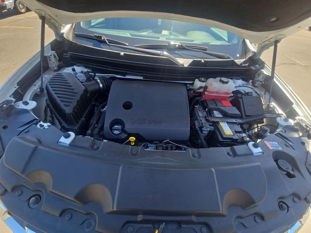 Used 2023 White Chevrolet LT image 19