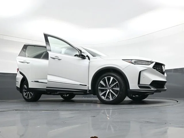New 2026 Platinum White Pearl Acura Technology Package image 38
