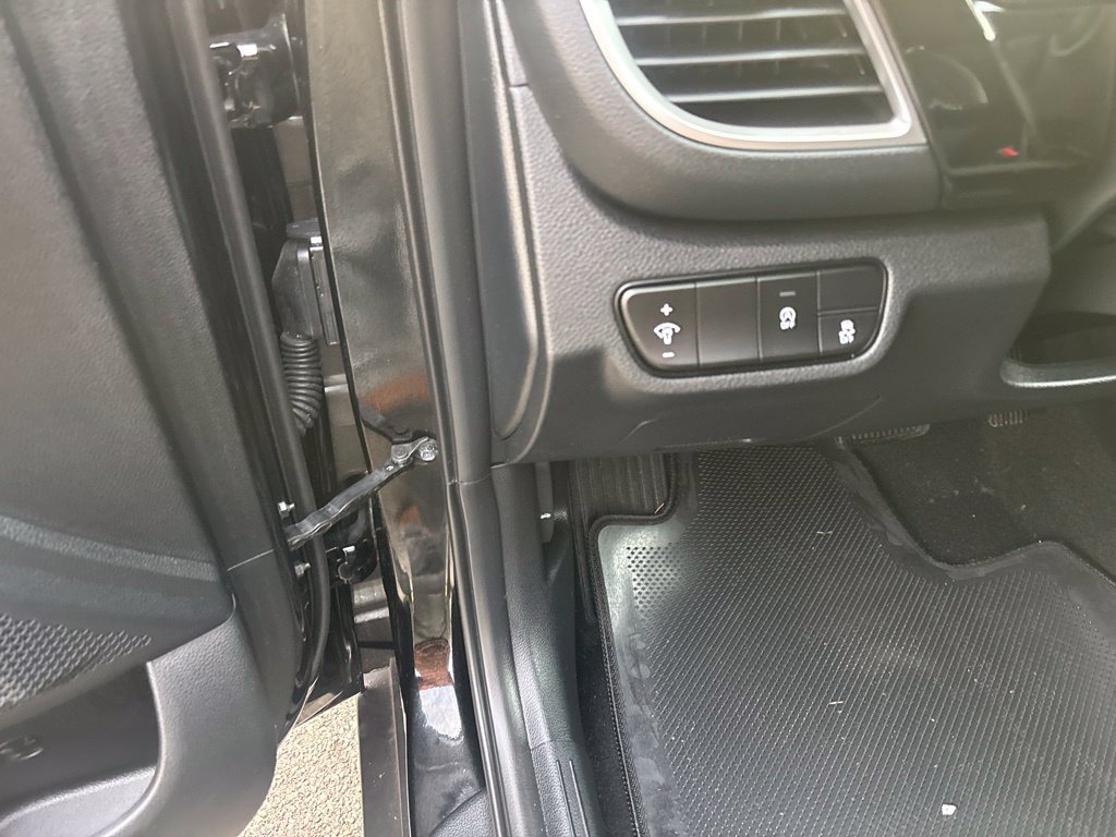 Certified Used 2024 Black Kia S image 11