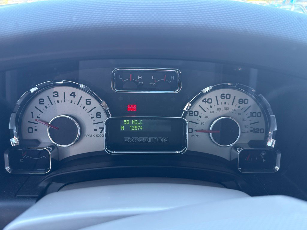 Used 2013 Gray Ford Limited image 7