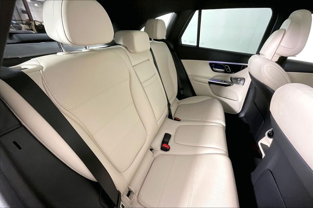 2024 Mercedes-Benz GLC GLC 300 - Photo 18