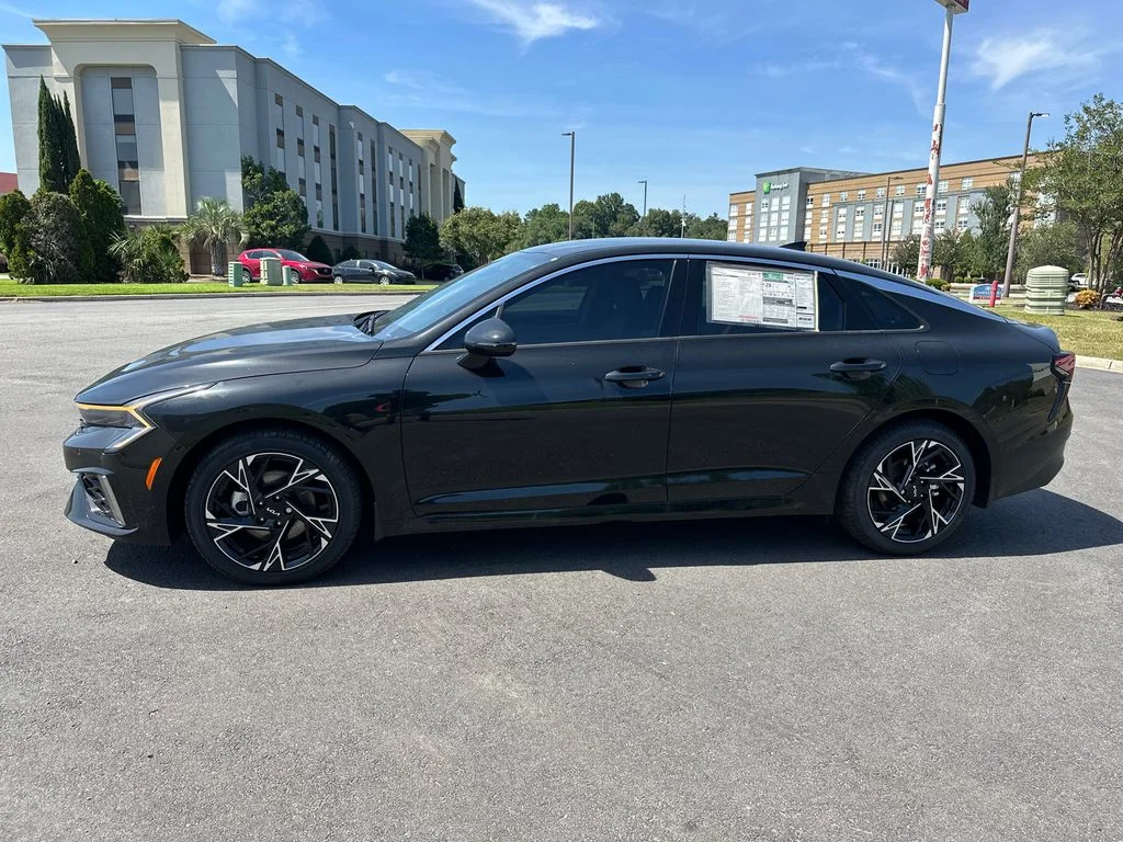 New 2026 Black Kia GT-Line image 4