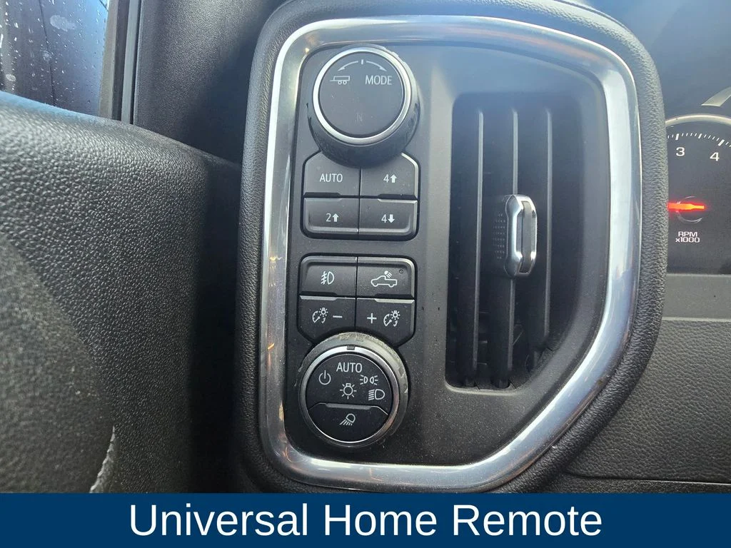 Used 2021 Black Chevrolet High Country image 24