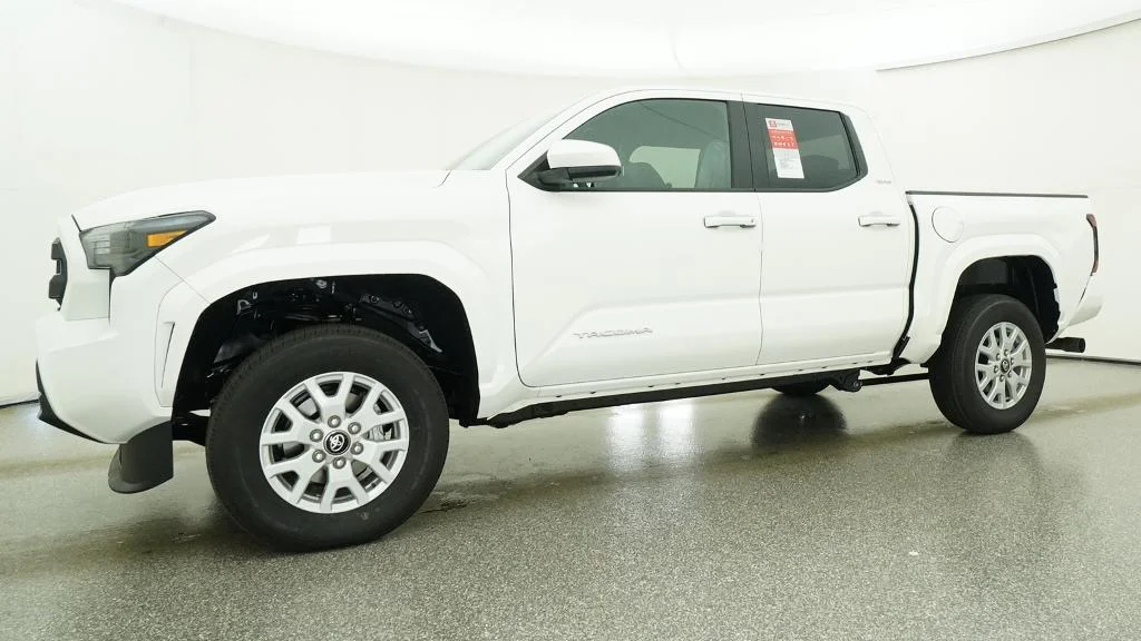 New 2026 Ice Cap Toyota SR5 image 30