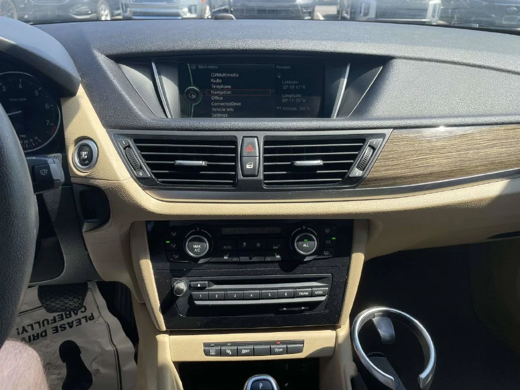 Used 2015 Black BMW sDrive28i image 22
