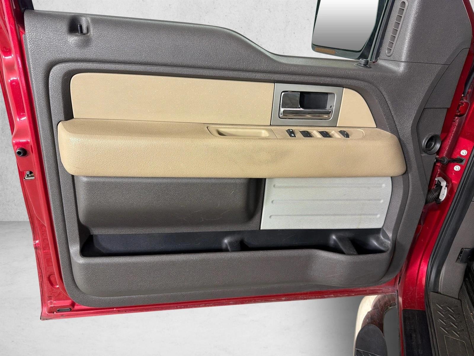 Used 2010 Red Candy Metallic Ford XLT image 10