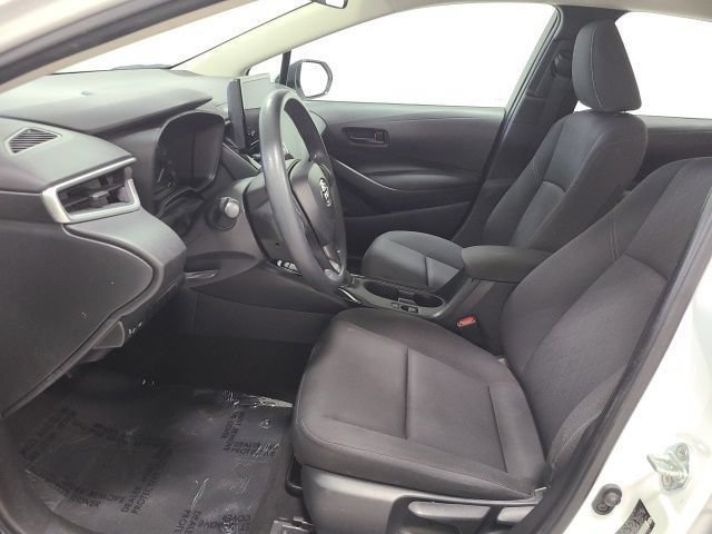 Used 2024 Ice Cap Toyota LE image 17