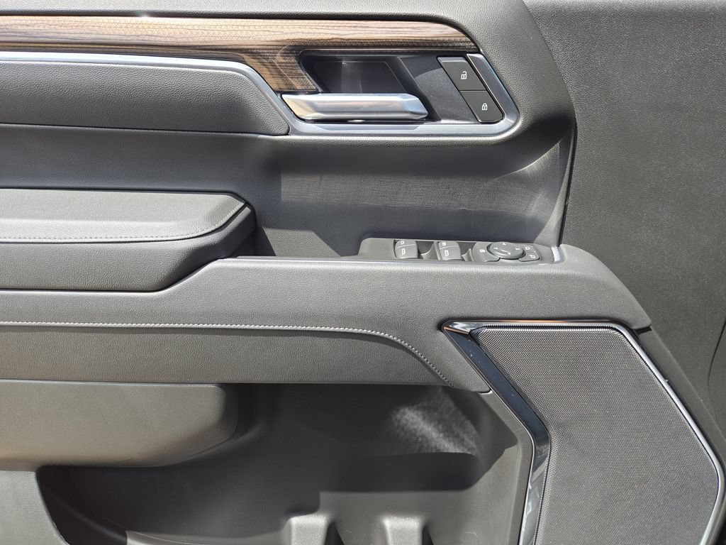 2026 Chevrolet Silverado 1500 LT Trail Boss - Photo 12