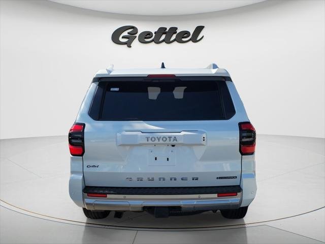 Certified Used 2026 WIND CHILL PEARL Toyota  image 28