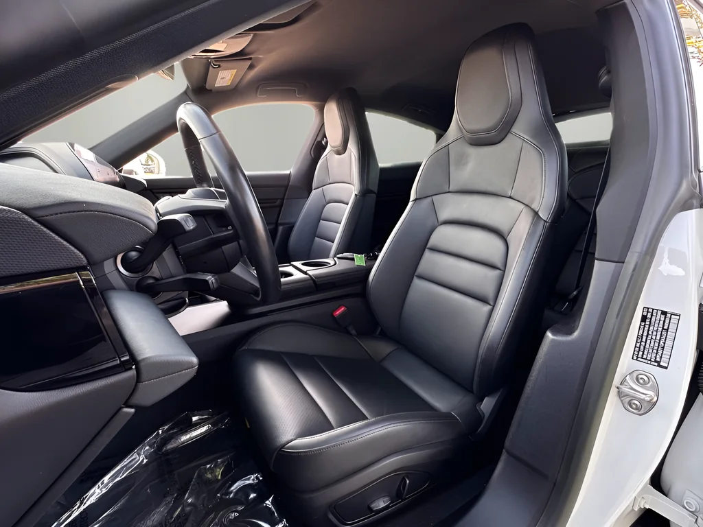 2023 Porsche Taycan S - Photo 6