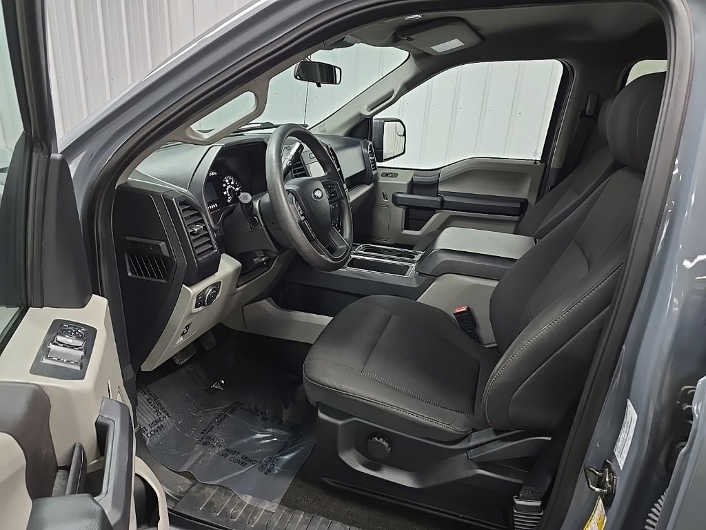 Used 2019 Black Ford XL image 29