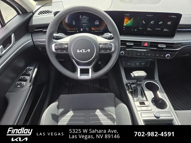 2026 Kia K5 LXS - Photo 12