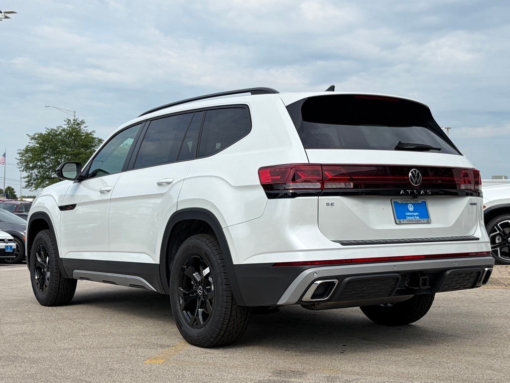 New 2026 Opal White Pearl Volkswagen 2.0T Peak Edition image 9