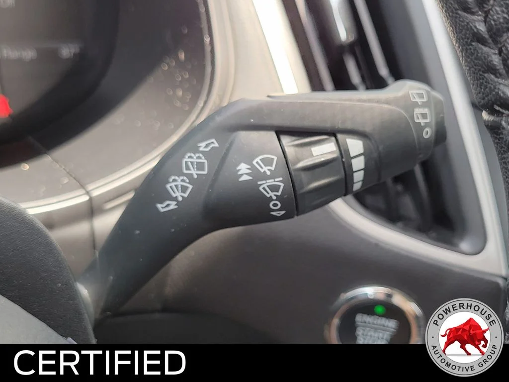 Used 2024 Silver Ford SEL image 30