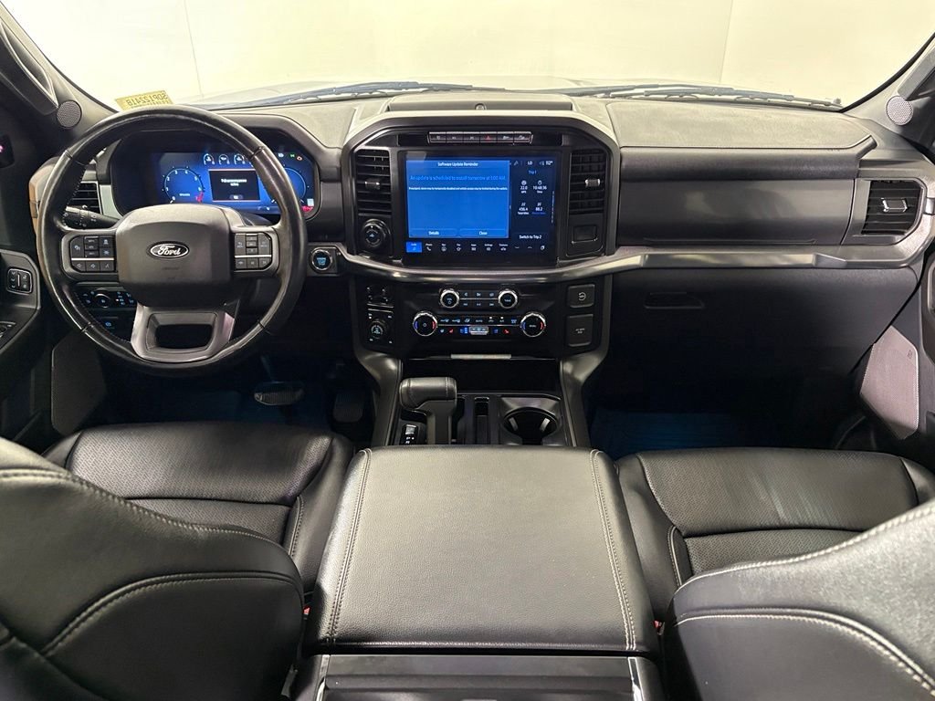 Used 2024 Gray Ford Lariat image 33