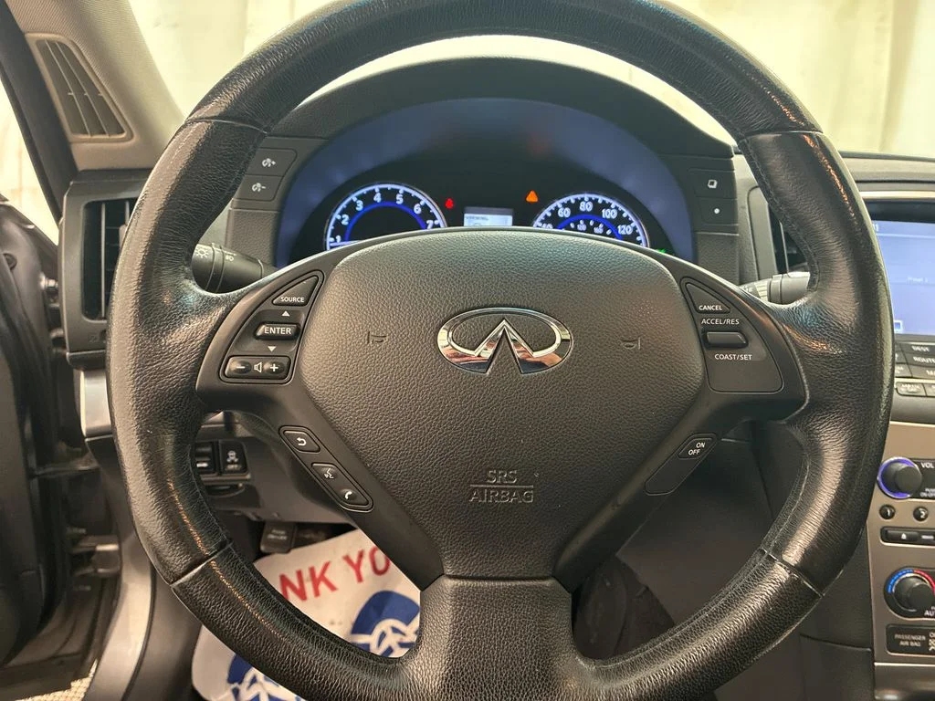 2011 INFINITI G Sedan - Photo 12