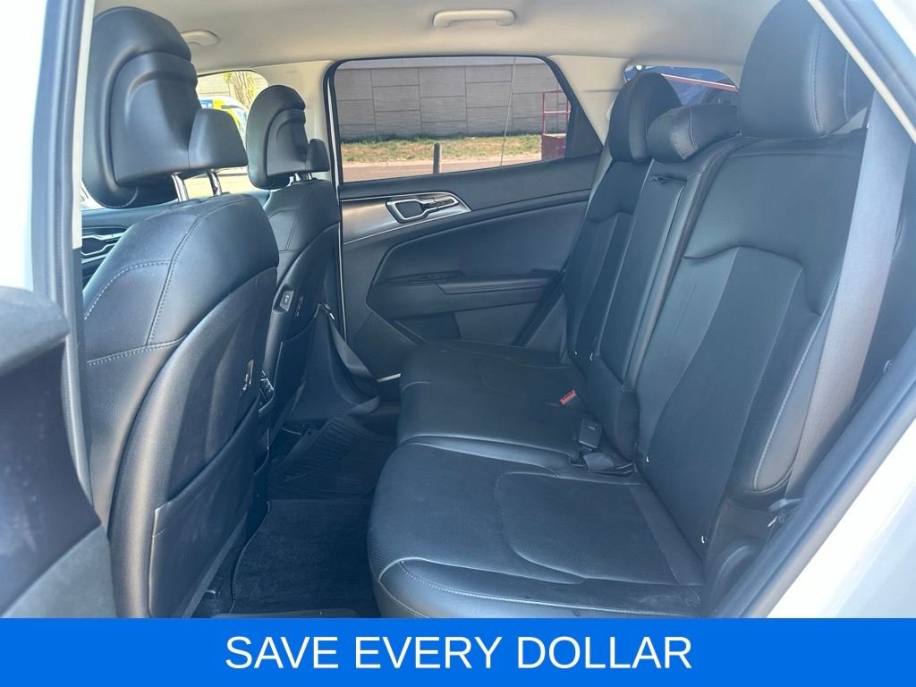 Used 2023 White Kia EX image 16