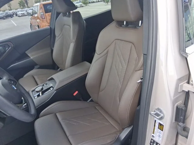 2025 BMW X3 30 - Photo 14