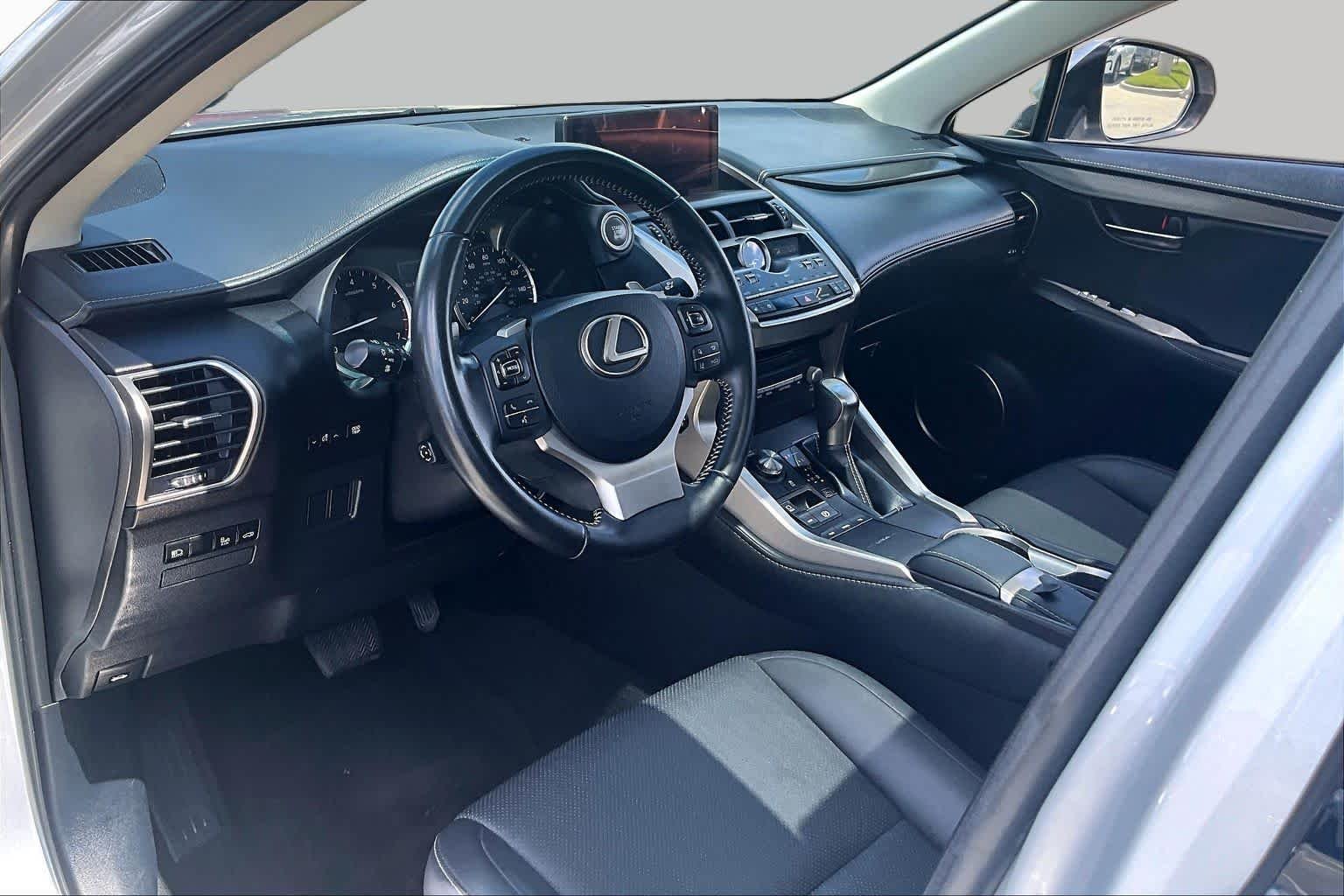 Used 2018 Silver Lining Metallic Lexus  image 16