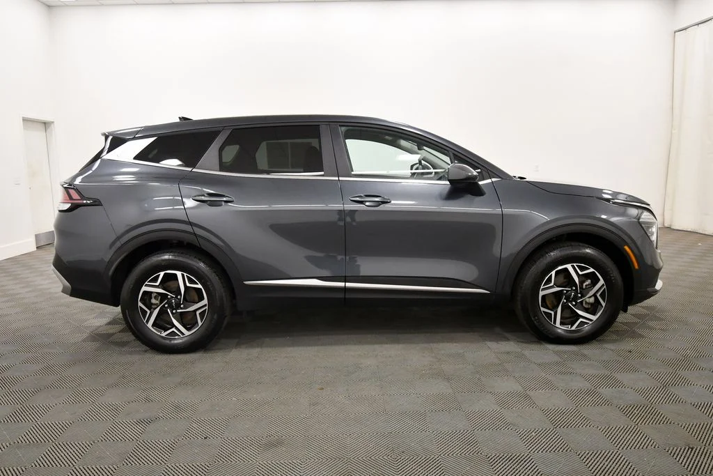 Certified Used 2025 Gray Kia LX image 9
