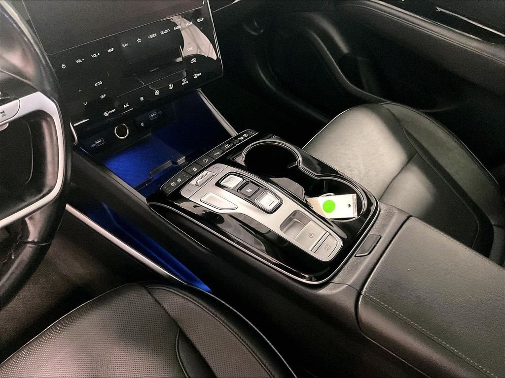 Used 2022 Black Hyundai Limited image 20