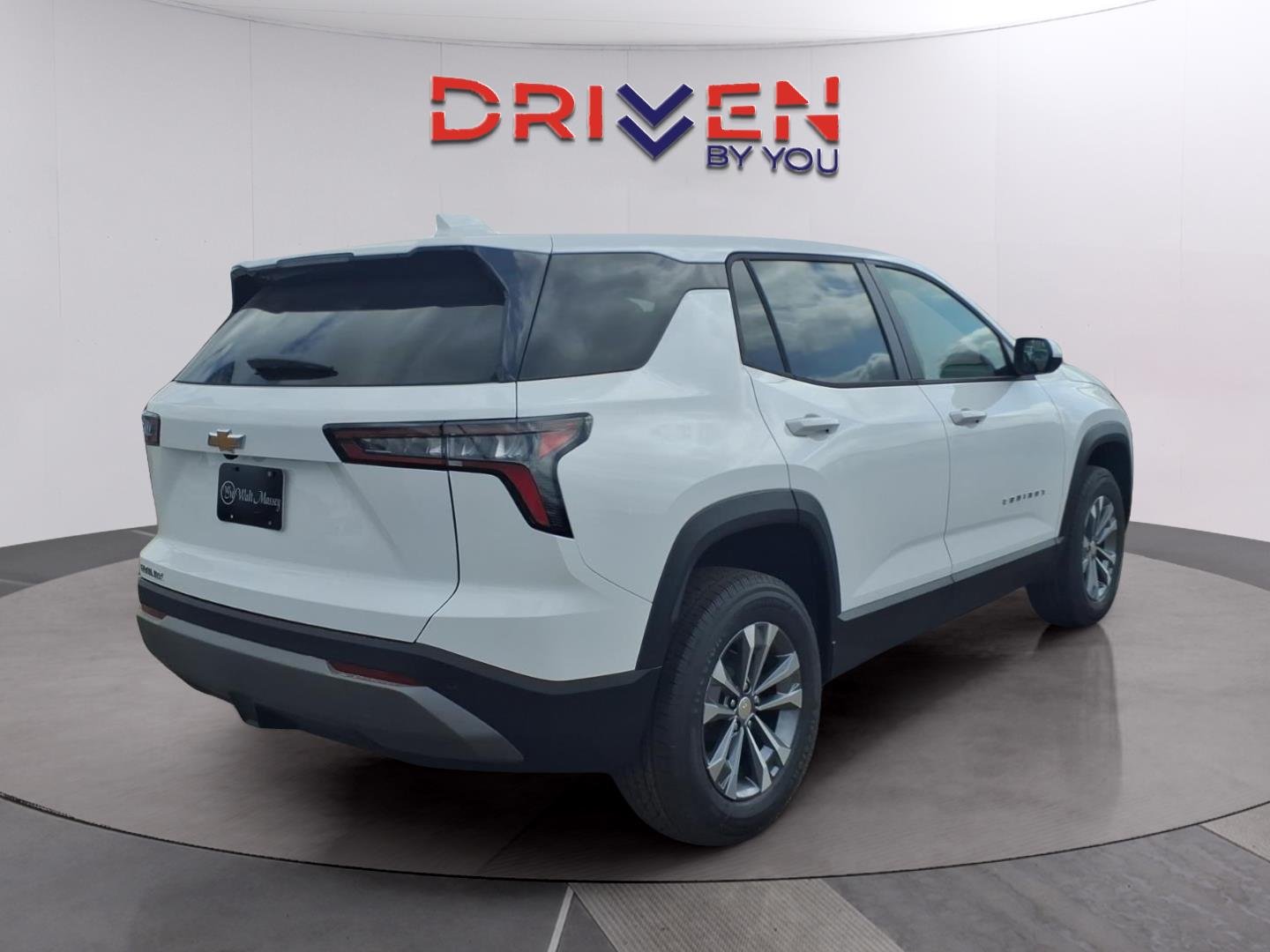 New 2026 Summit White Chevrolet LT image 5