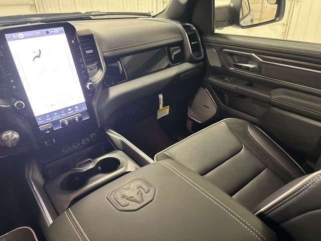 2026 RAM 1500 Laramie - Photo 16