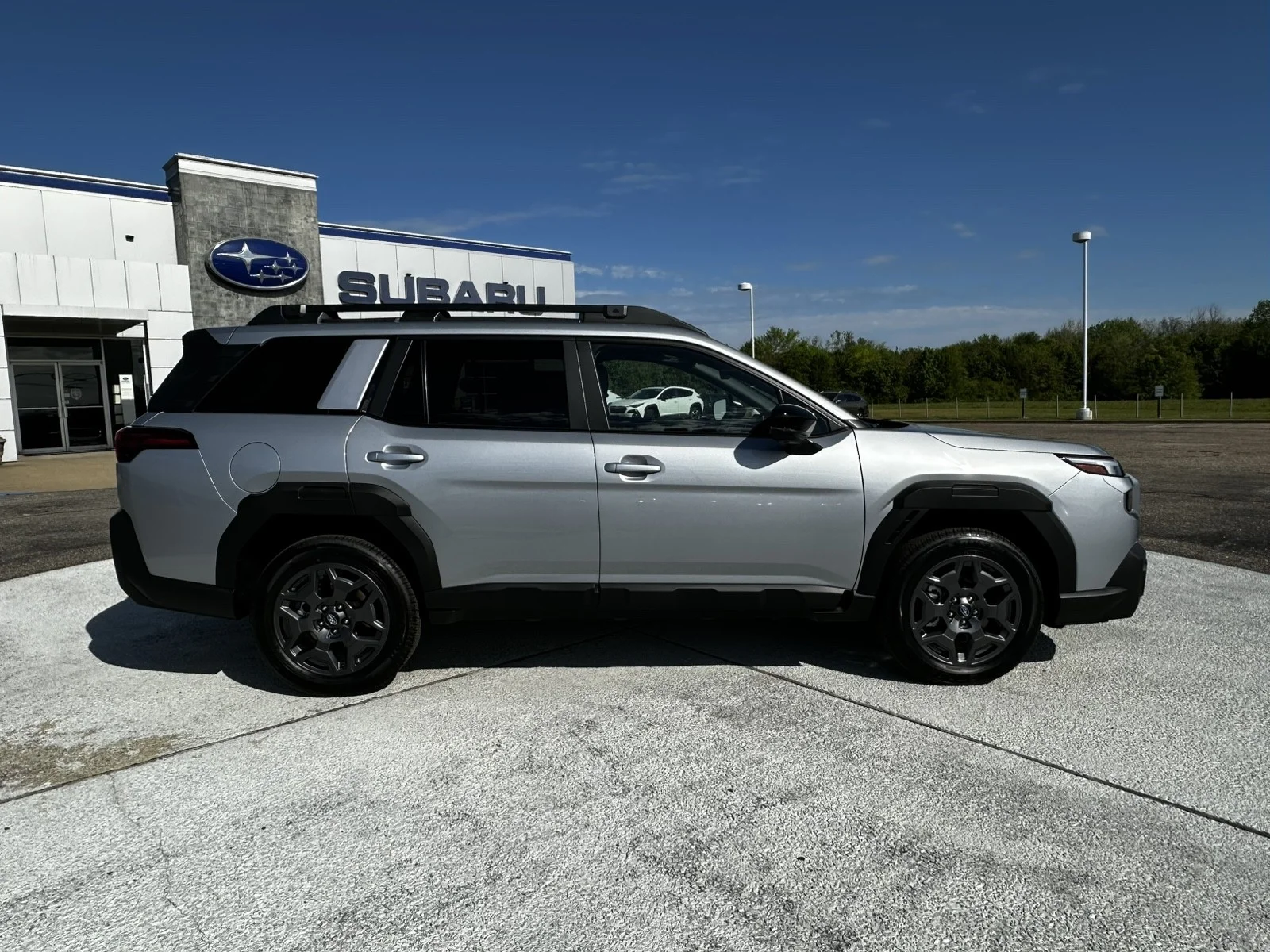 New 2026 ICE SILVER METALLIC Subaru Premium image 8