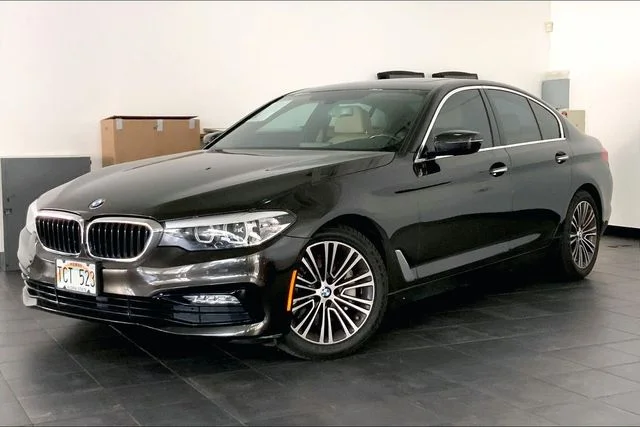 2017 BMW 530i 530i