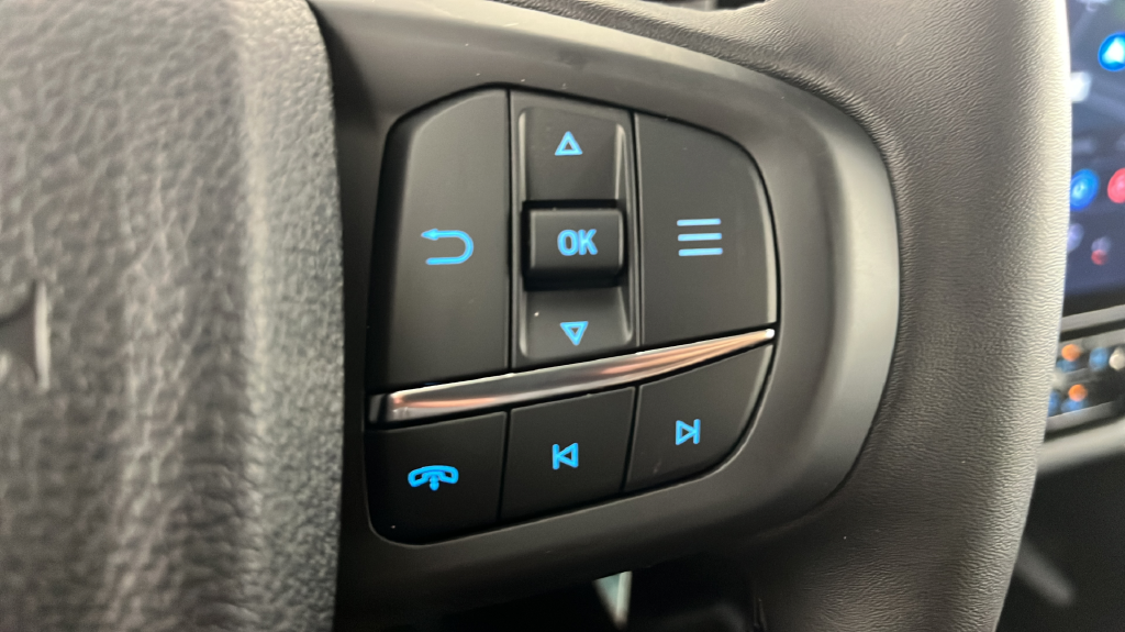 New 2026 Carbonized Gray Metallic Ford XLT image 22
