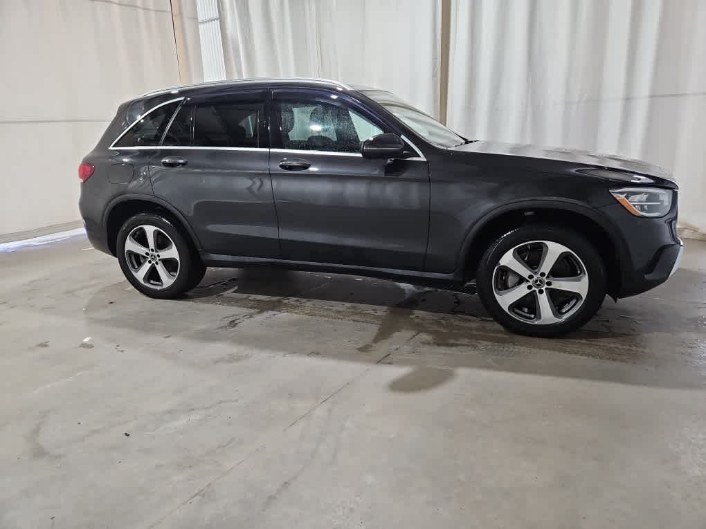 Used 2020 Graphite Grey Metallic Mercedes-Benz GLC 300 image 4