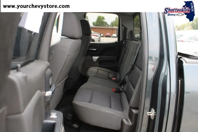 Used 2018 Gray Chevrolet LT image 18