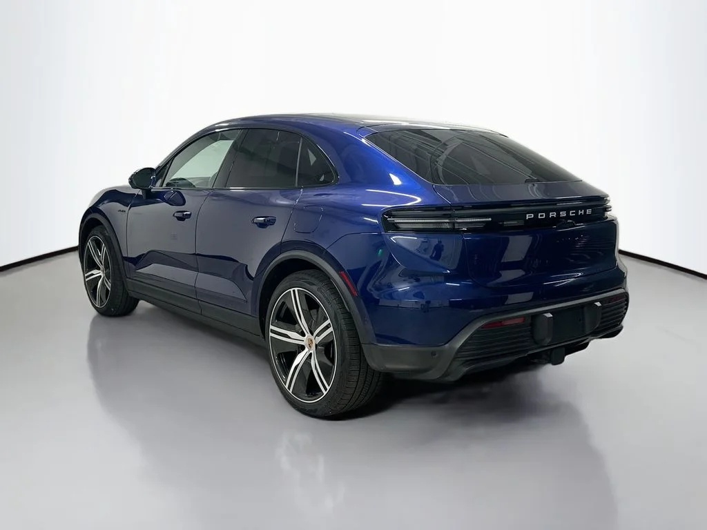 Used 2025 Blue Porsche 4S image 3