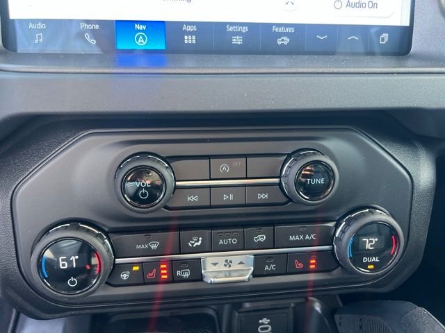 Used 2026 Oxford White Ford Badlands image 20